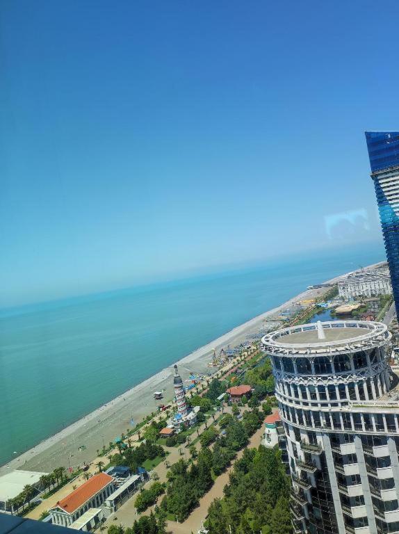 Apartment On Sherif Khimshiashvili Street 15B Batumi Exterior foto