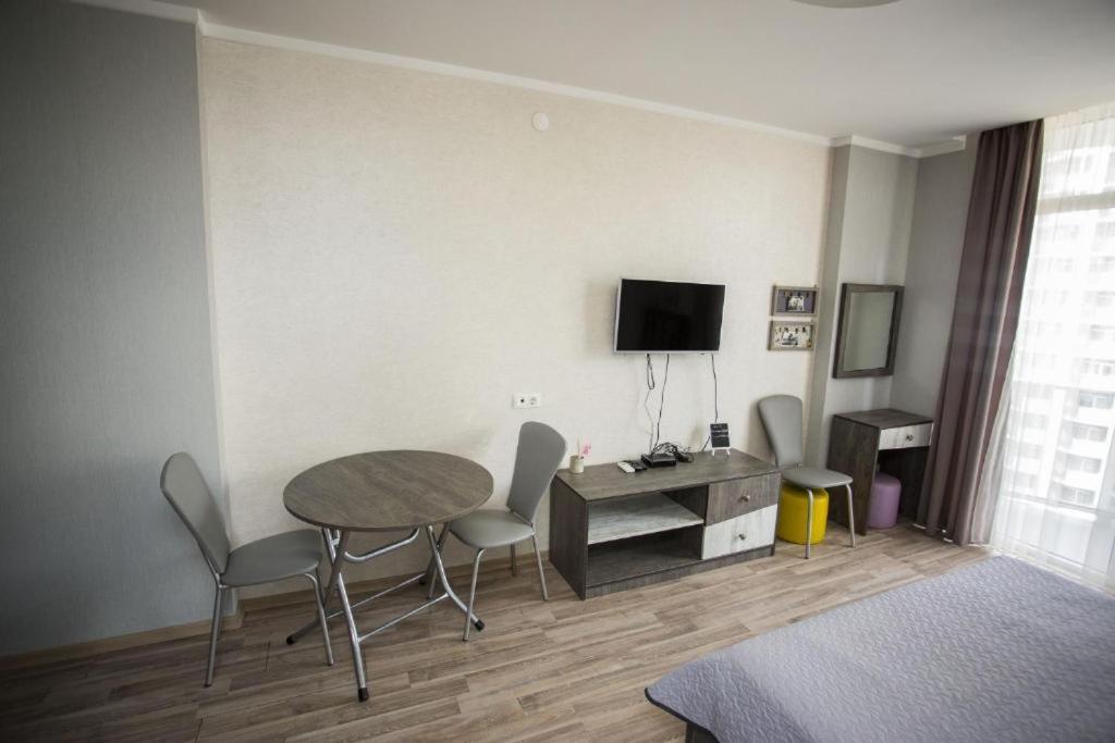 Apartment On Sherif Khimshiashvili Street 15B Batumi Exterior foto