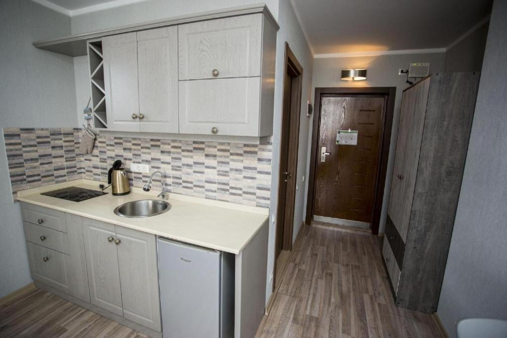 Apartment On Sherif Khimshiashvili Street 15B Batumi Exterior foto